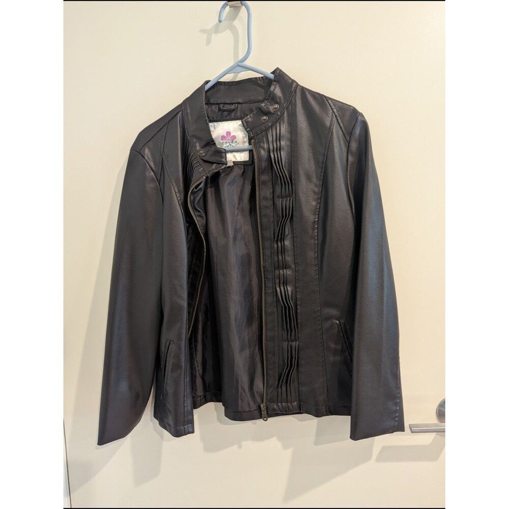 Frieda G Women’s Faux Leather Jacket with Pintuck Front
